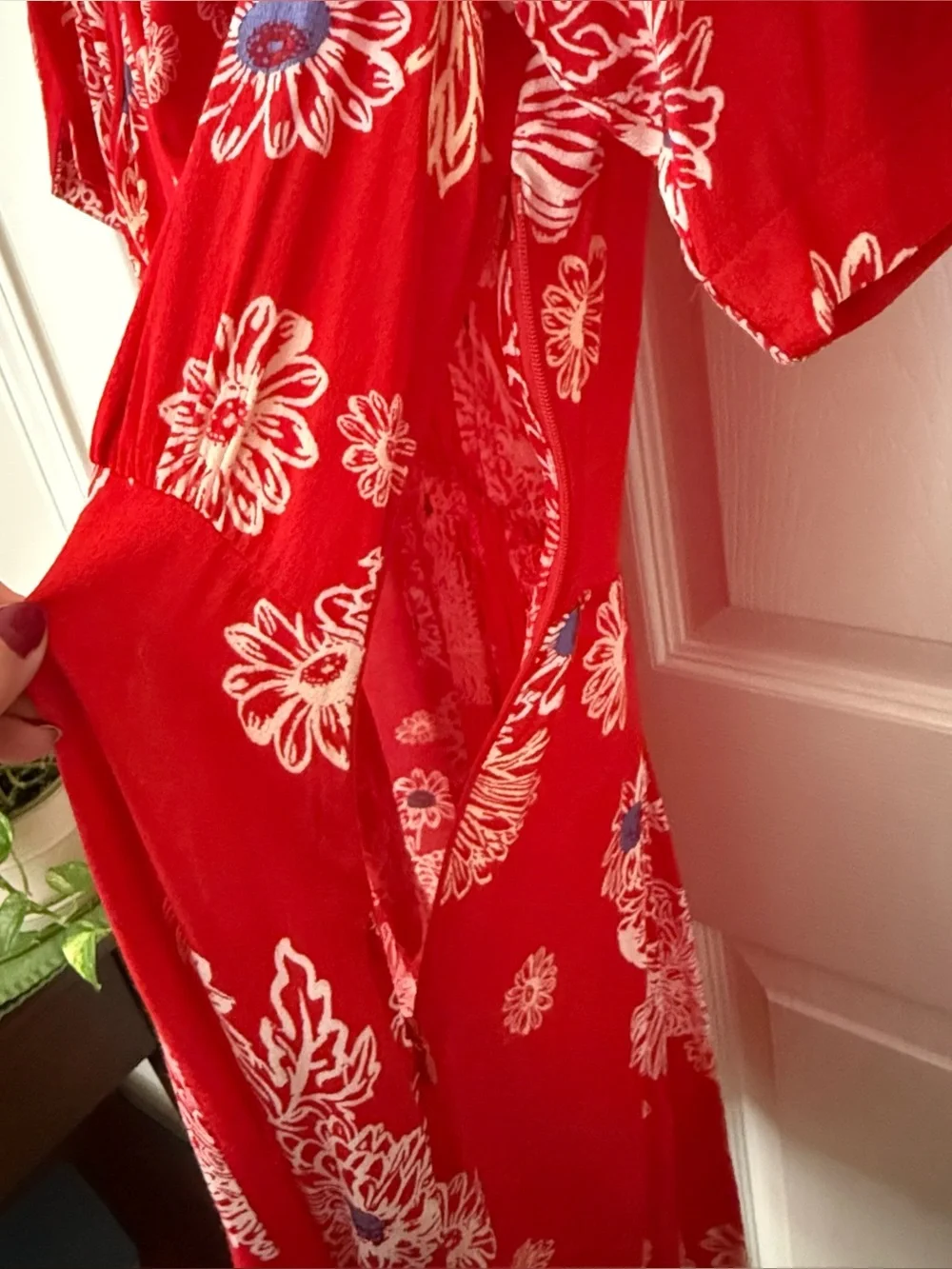 Free People Blue Hawaii Red Floral Surfer Mini Shirt Dress V-Neck Size Small